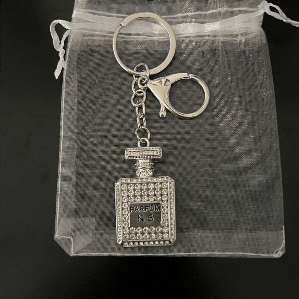 Silver Parfum N5 Bottle Keychain - Women's Key & Card Holder Accessory - Picture 2 of 6